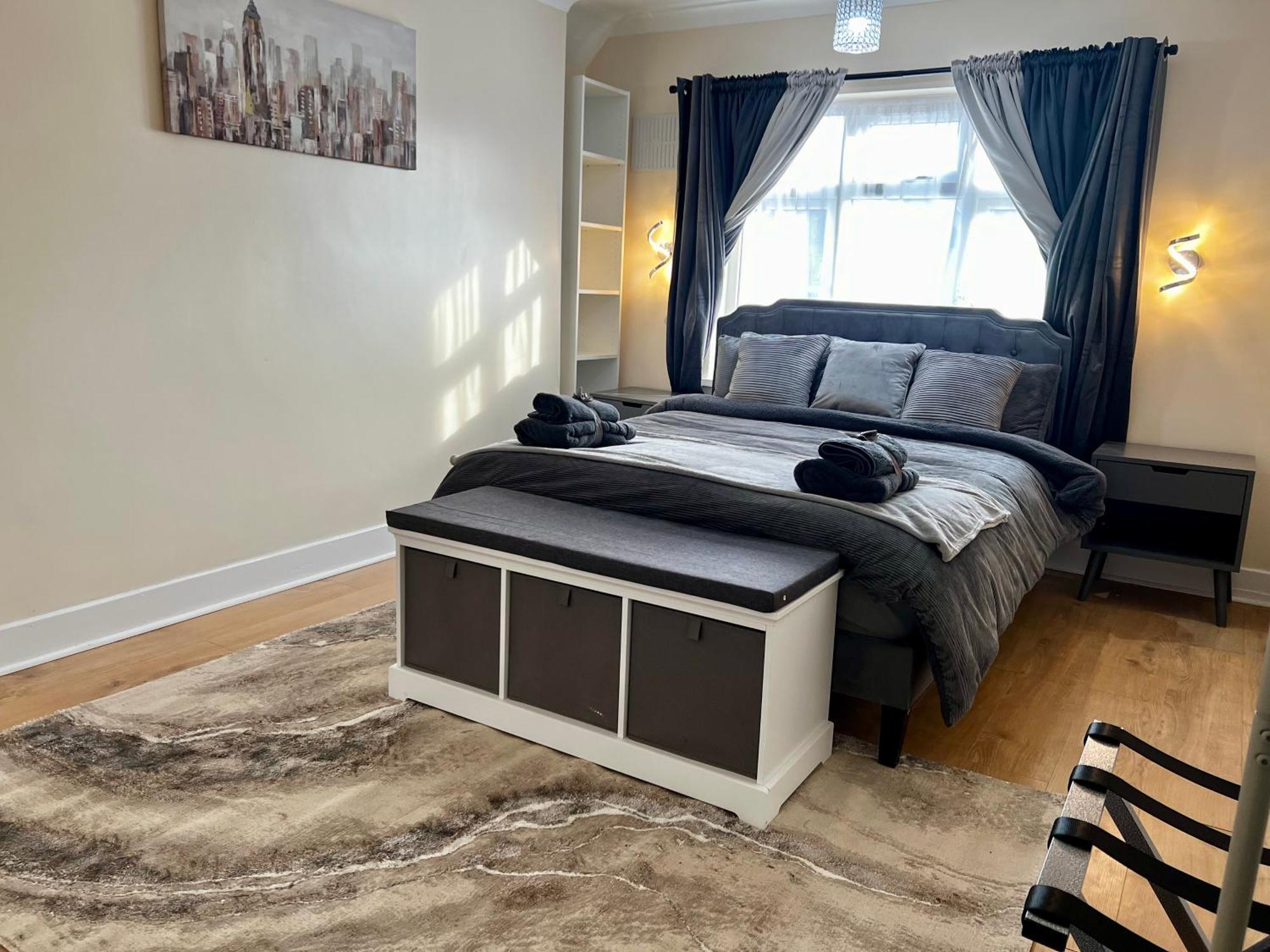 Luxurious Cozy London