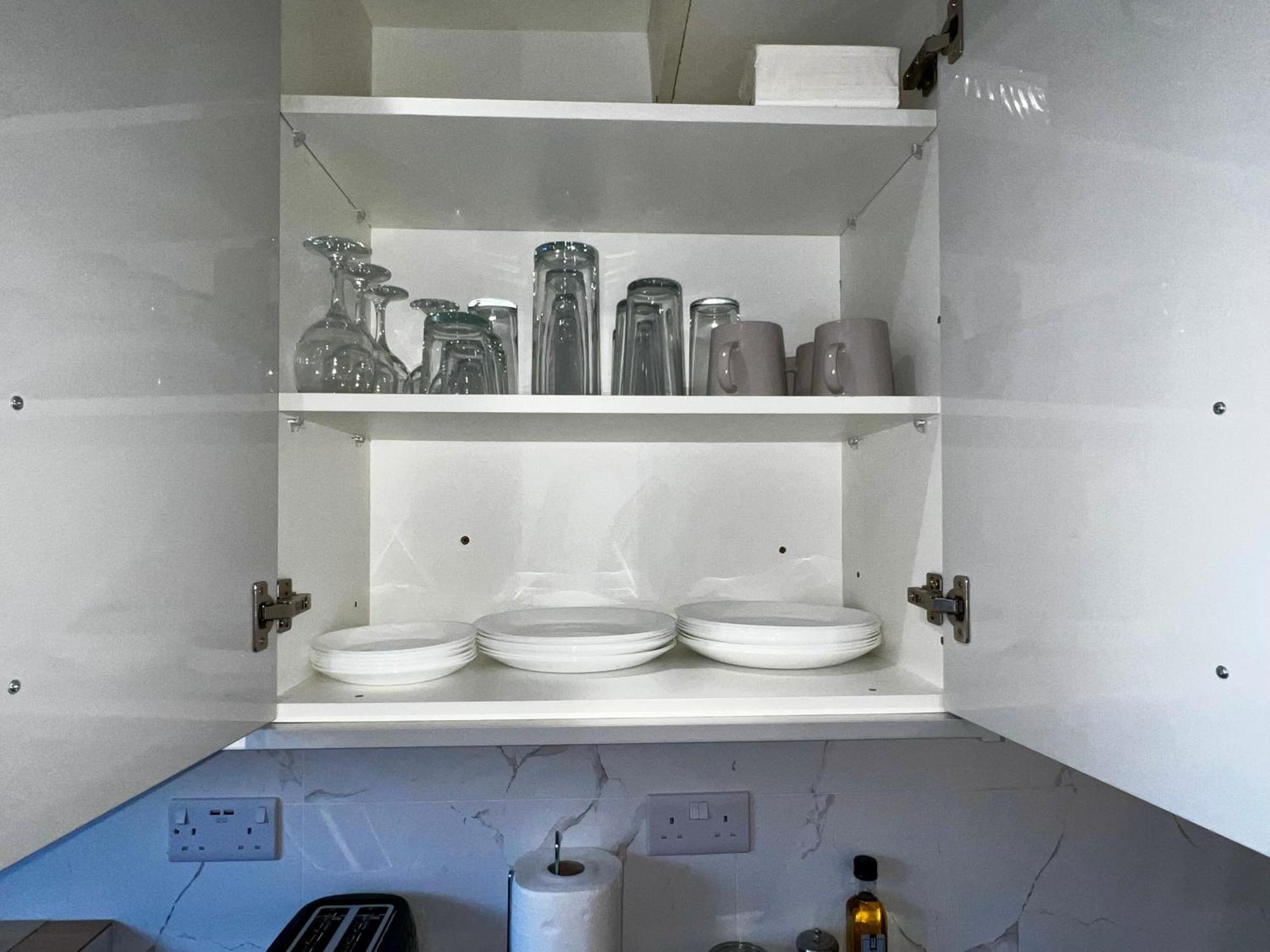 Luxurious Cozy London Holiday home Cranford